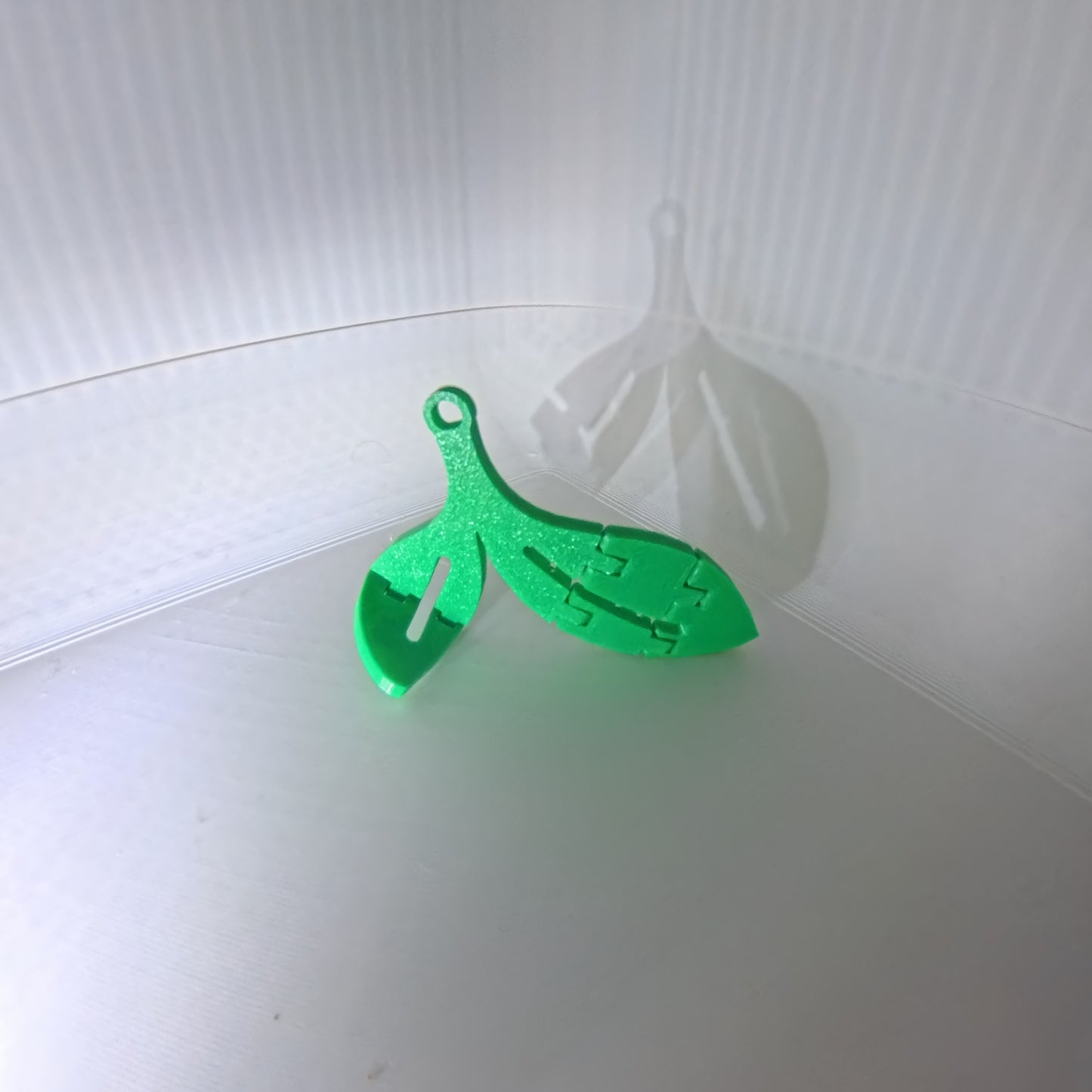 🌱 Articulated Sprout Trinket – 3D Printed Festival Accessory