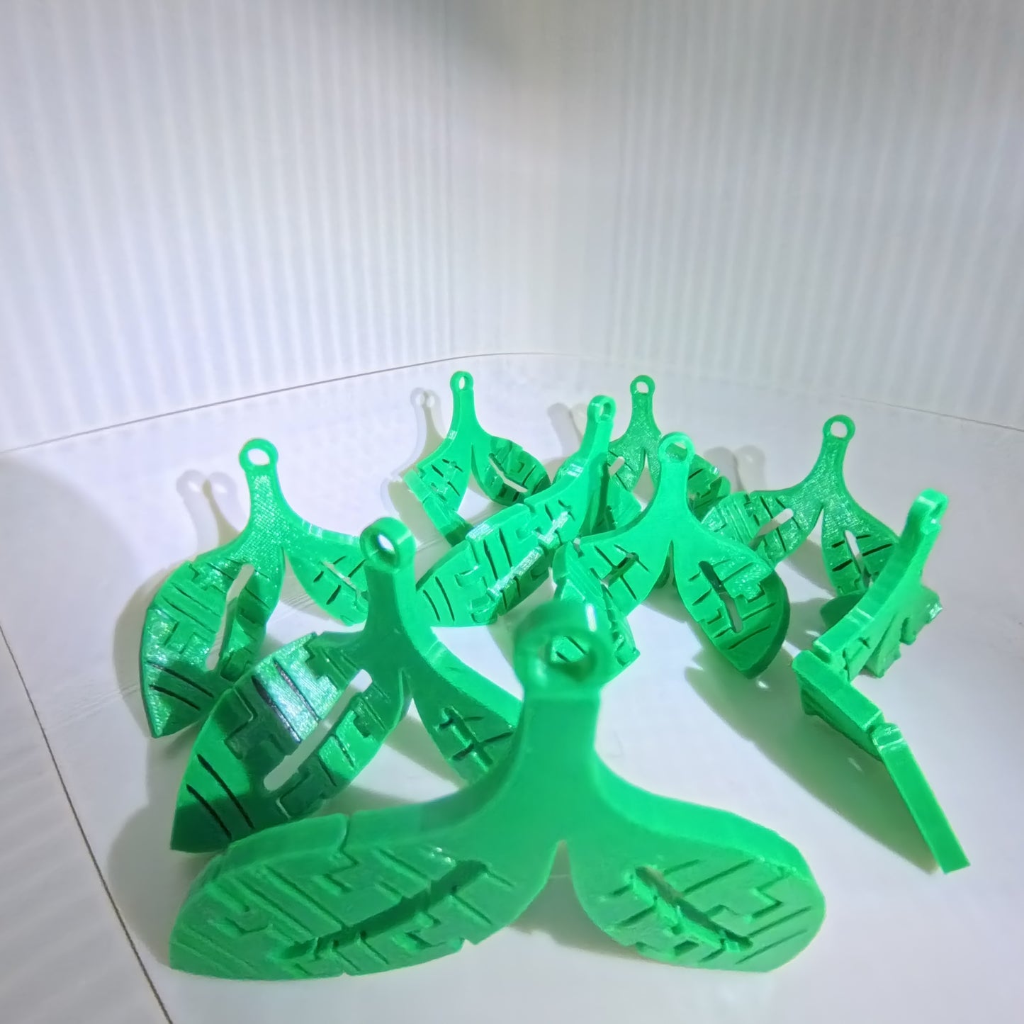 🌱 Articulated Sprout Trinket – 3D Printed Festival Accessory
