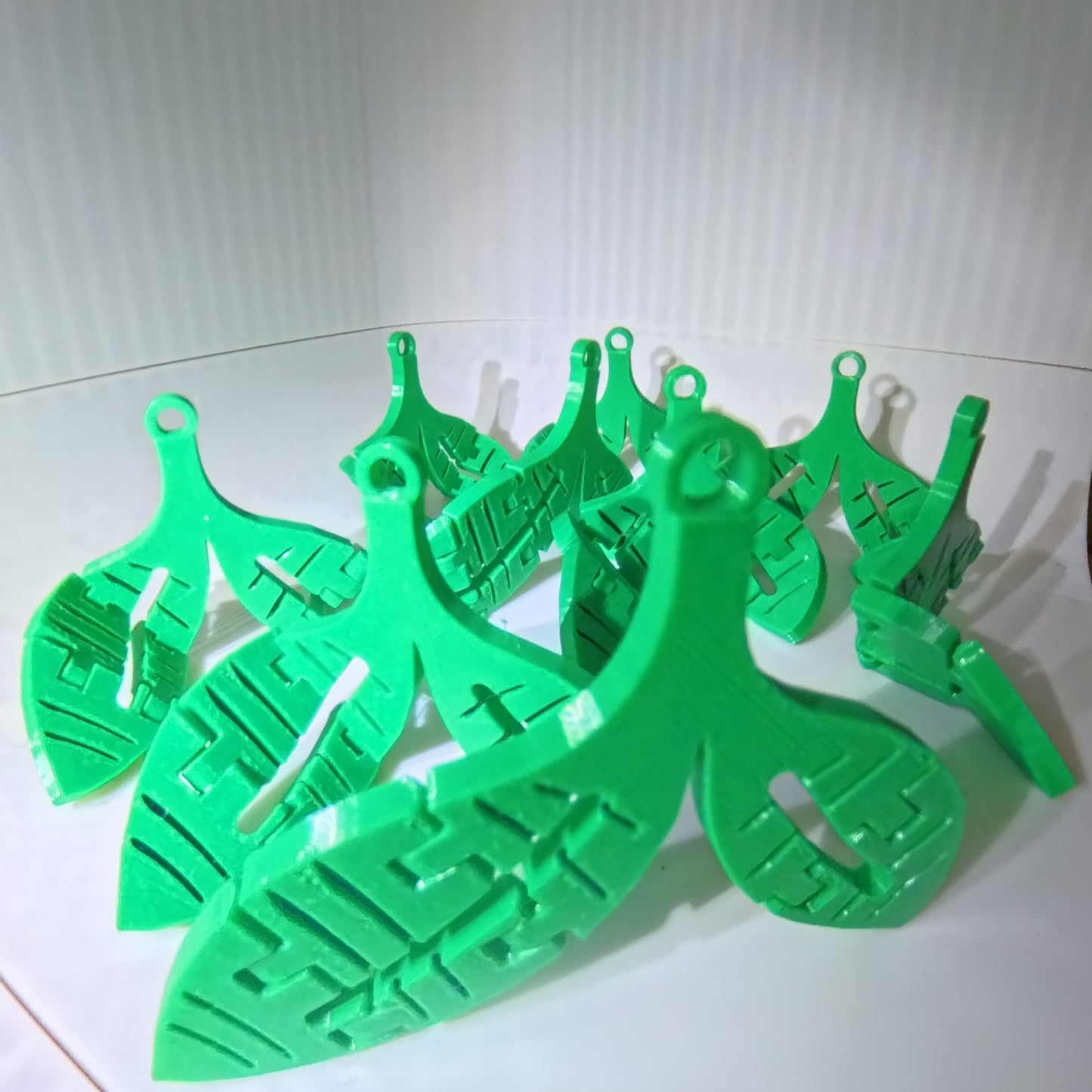 🌱 Articulated Sprout Trinket – 3D Printed Festival Accessory