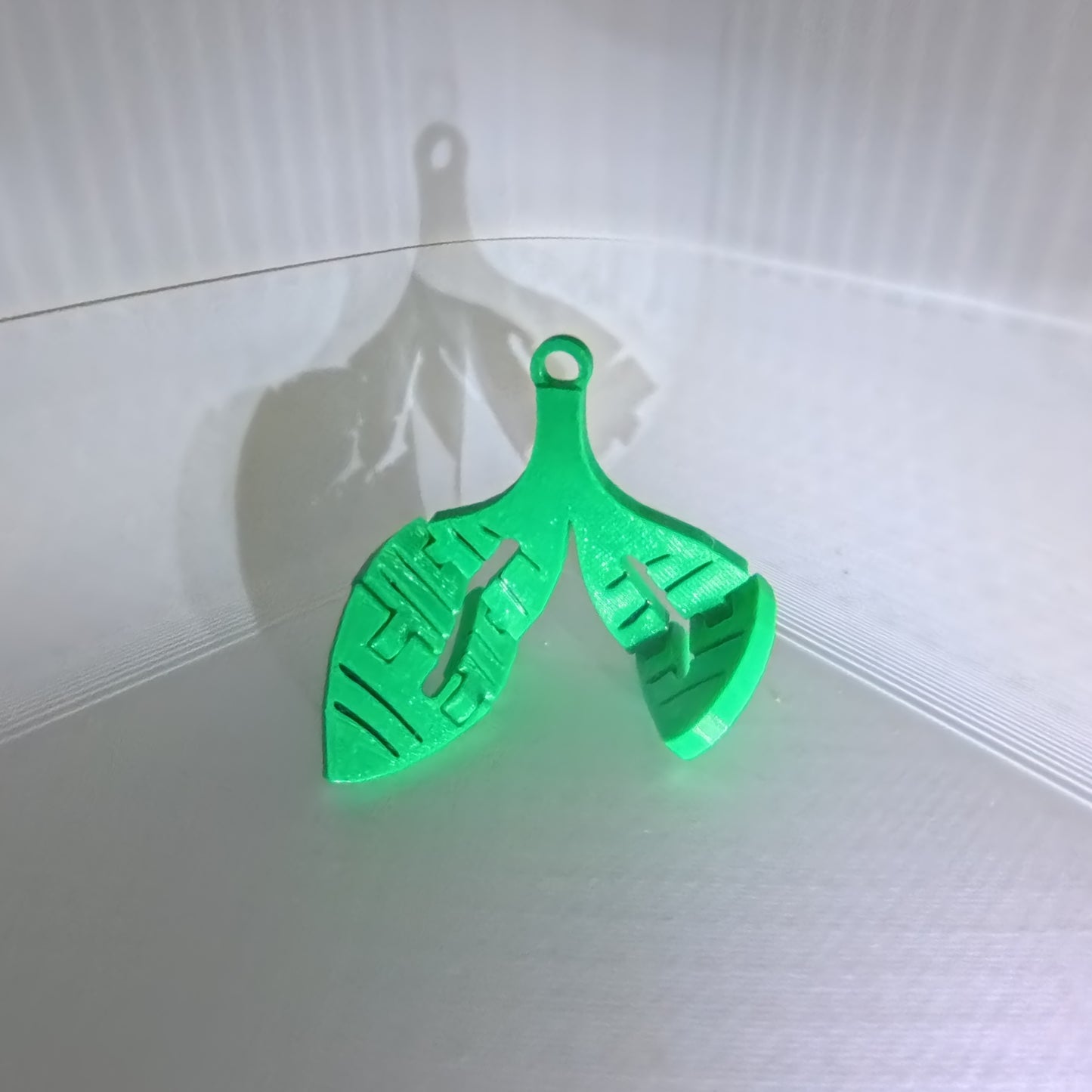 🌱 Articulated Sprout Trinket – 3D Printed Festival Accessory